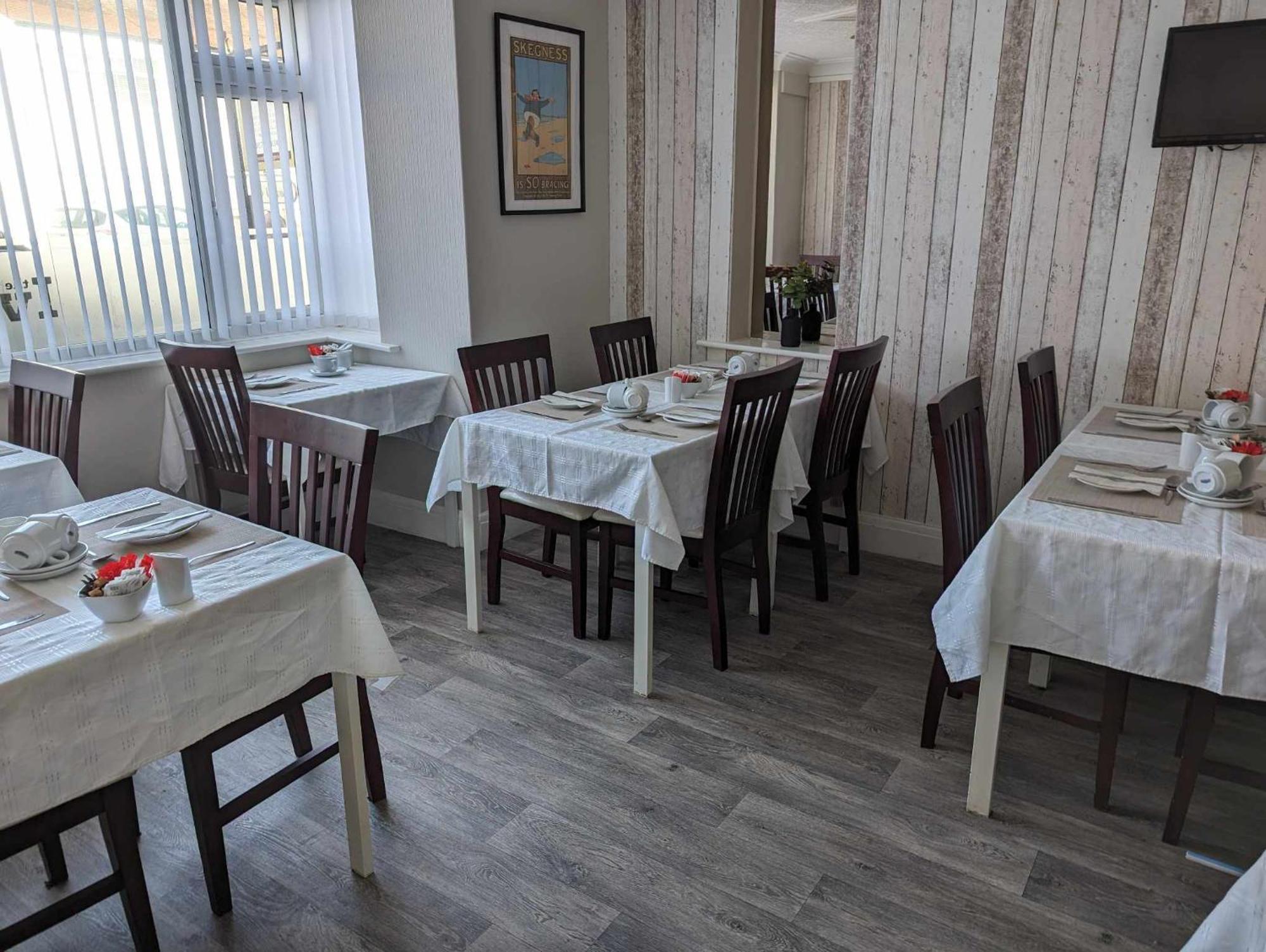 The Ivernia Hotel Скегнесс Екстер'єр фото
